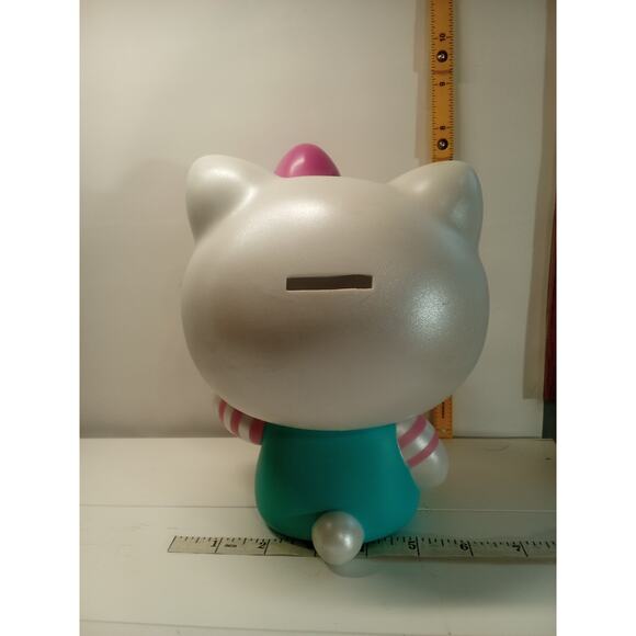 Hello Kitty Coin Bank Hard Plastic 2019 NO PLUG - Picture 2 of 10